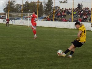 Fútbol de Primera: Fecha favorable para Boca, igualó pero nadie se le acercó