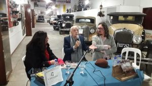 Alberto Deramo presentó el libro “Tres Arroyos sobre ruedas”