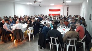 Quilmes celebró 96 años y reconoció a los campeones de básquet del´80