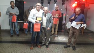 Quilmes celebró 96 años y reconoció a los campeones de básquet del´80