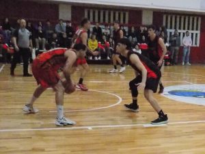 Básquet: Quilmes venció a Huracán en el clásico