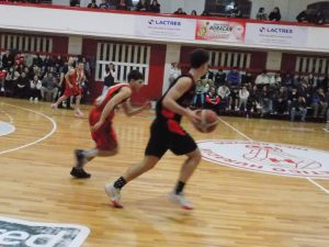 Básquet: Quilmes venció a Huracán en el clásico