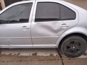 Colisión en Colón y Urquiza: Motociclista trasladado al Pirovano