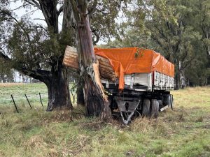 Dorrego: Despiste de camión en Rutas 3 y 78
