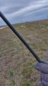 Eternet repuso un tramo de fibra óptica dañado por vandalismo en zona rural