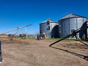 Bomberos sofocaron incendio en interior de silo
