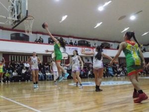 Básquet: Tres Arroyos, campeón del Zonal U15 Femenino