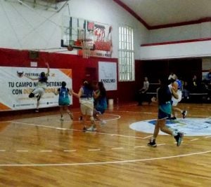 Básquet: Tres Arroyos, campeón del Zonal U15 Femenino