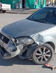Almafuerte y Paso: Daños materiales en accidente de tránsito