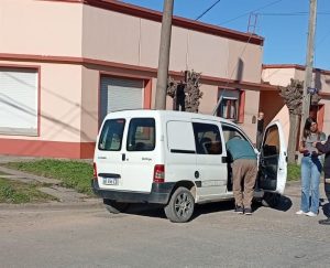 Almafuerte y Paso: Daños materiales en accidente de tránsito