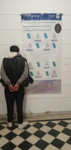Tres jóvenes robaron una bicicleta y una moto. Fueron aprehendidos
