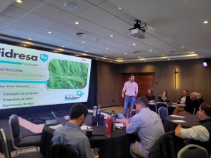 FMC presentó “Fidresa” el funguicida con amplio espectro ambiental