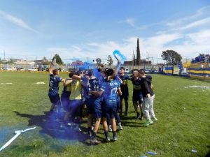 Fútbol de Primera: Luego del triunfo, Boca recibió la copa del Clausura
