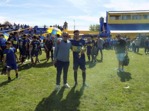 Fútbol de Primera: Luego del triunfo, Boca recibió la copa del Clausura