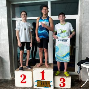 Destacada actuación de nadadores de la ENTA en competencia de la Liga Regional