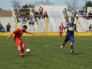 Fútbol de Primera: Perdió Alumni y descendió a Segunda División