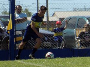 Fútbol de Primera: Perdió Alumni y descendió a Segunda División