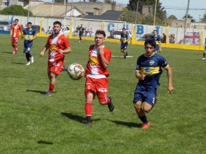 Fútbol de Primera: Perdió Alumni y descendió a Segunda División