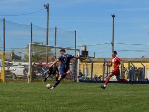Fútbol de Primera: Perdió Alumni y descendió a Segunda División