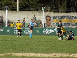 Fútbol de Primera: Perdió Alumni y descendió a Segunda División