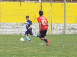Fútbol inferiores: Ganó la Sub-15 y perdió la Sub-13