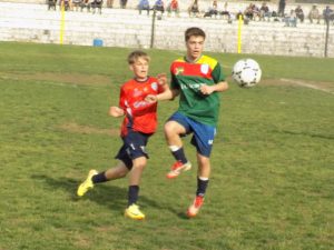 Fútbol inferiores: Ganó la Sub-15 y perdió la Sub-13