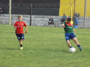 Fútbol inferiores: Ganó la Sub-15 y perdió la Sub-13