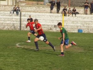 Fútbol inferiores: Ganó la Sub-15 y perdió la Sub-13