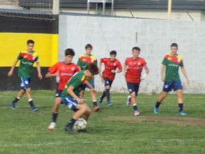 Fútbol inferiores: Ganó la Sub-15 y perdió la Sub-13