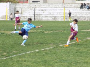Fútbol Inferiores: Las Selecciones Sub- 13 y 15 se despidieron con un triunfo