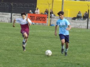 Fútbol Inferiores: Las Selecciones Sub- 13 y 15 se despidieron con un triunfo