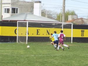 Fútbol Inferiores: Las Selecciones Sub- 13 y 15 se despidieron con un triunfo