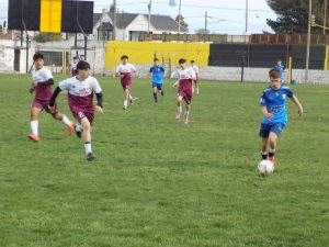 Fútbol Inferiores: Las Selecciones Sub- 13 y 15 se despidieron con un triunfo