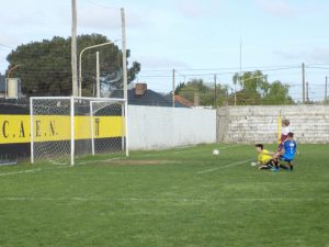 Fútbol Inferiores: Las Selecciones Sub- 13 y 15 se despidieron con un triunfo