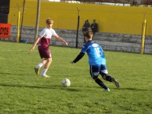 Fútbol Inferiores: Las Selecciones Sub- 13 y 15 se despidieron con un triunfo