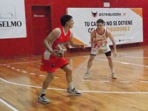 Clausura de Básquet: Ganó Huracán y es único puntero