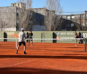 Tenis: Comenzó la 27º edición del “Seghezzo”