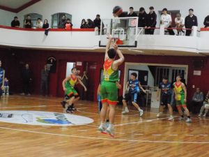 Básquet: Ganó Tres Arroyos en el debut del Zonal U-17 masculino