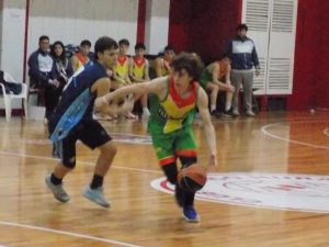 Básquet: Ganó Tres Arroyos en el debut del Zonal U-17 masculino