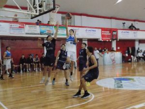 Básquet U – 17: Ceremonia de Apertura y Tres Arroyos puntero