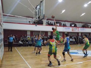 Básquet U – 17: Ceremonia de Apertura y Tres Arroyos puntero
