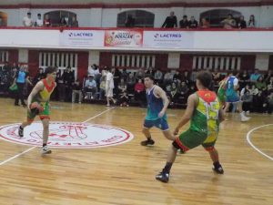 Básquet U – 17: Ceremonia de Apertura y Tres Arroyos puntero