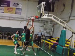 Básquet: Ganaron Huracán y Alumni. Costa Sud, en el postergado