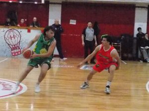 Básquet local: Huracán ganó el clásico ante Costa Sud