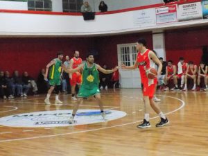 Básquet local: Huracán ganó el clásico ante Costa Sud