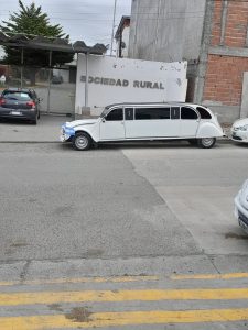 Néstor Guzmán y el regalo sorpresa para los 15 de su hija