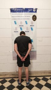 Aprehendido acusado de agredir a su pareja en la vía pública