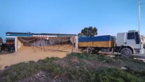 Ruta 3: Tren embiste a un camión