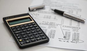 Chaves: Curso de Contabilidad Básica en la Liga de Comercio e Industria