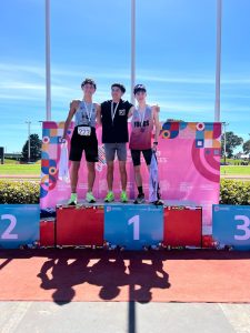 Atletismo: “Los Correcaminos” dieron que hablar en los Bonaerenses con sus actuaciones